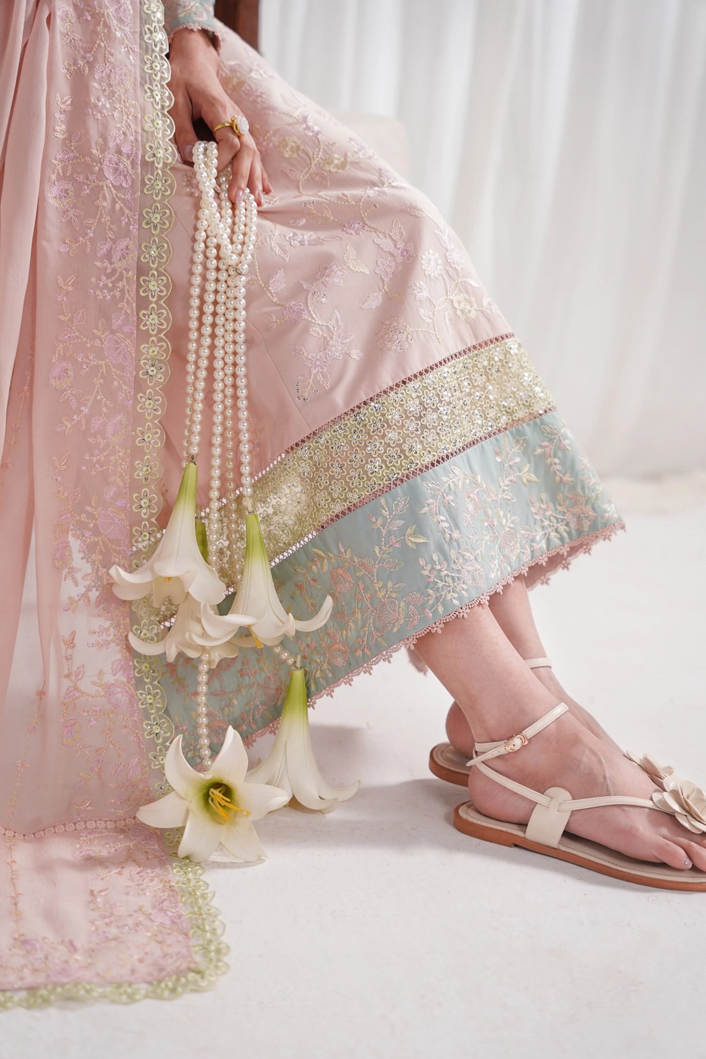 Zaib - Pastel Pink Luxury Embroidered 3PCS Kalidar Set