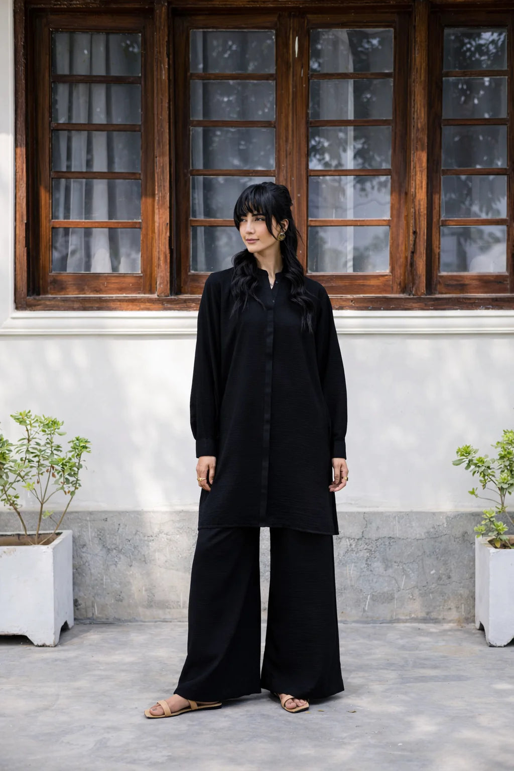 Silayi Pret - Ready To Wear | 2-Piece | Textured Black
