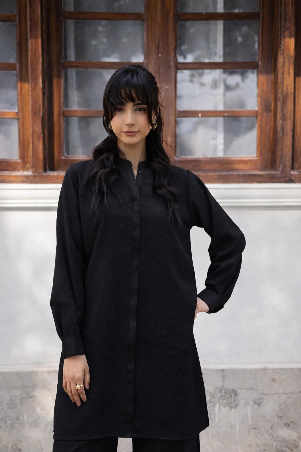 Silayi Pret - Ready To Wear | 2-Piece | Textured Black