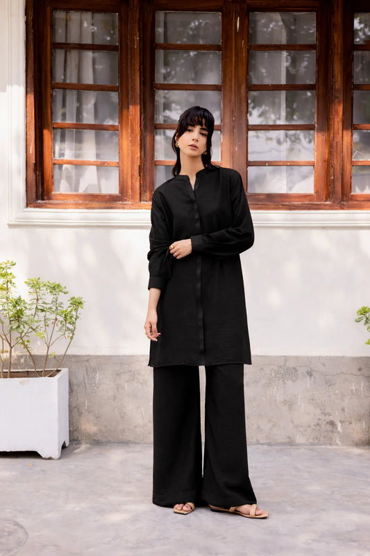 Silayi Pret - Ready To Wear | 2-Piece | Textured Black