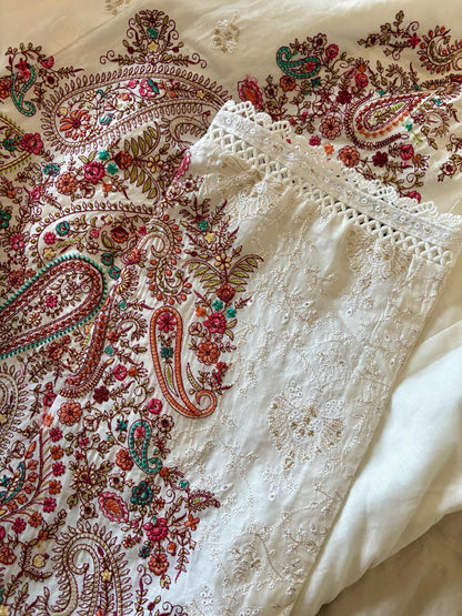 ZaraShahJahan - Hikari (Stitched)